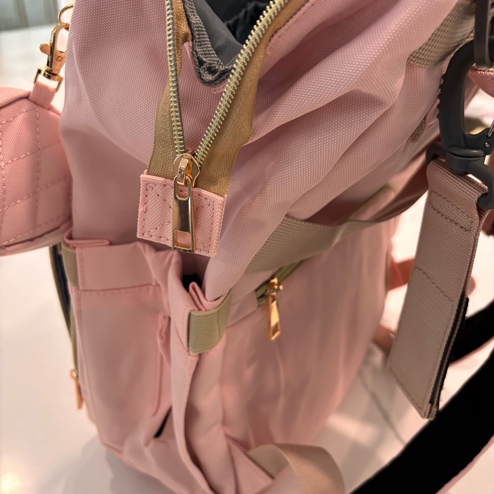 NWT, Rosegin, Diaper Bag, Backpack, Pink, Mint Condition - Picture 3 of 8